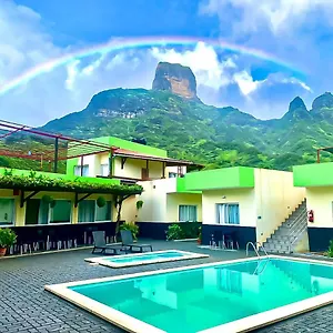 Hotel Sao Jorge Village, Orgaos